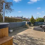 Ferienhaus Aika - 450m From The Sea By Interhome