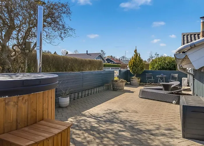 Casa vacanze Aika - 450m From The Sea By Interhome